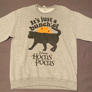 Disney Hocus Pocus Halloween Sweatshirt Women’s size medium New condition